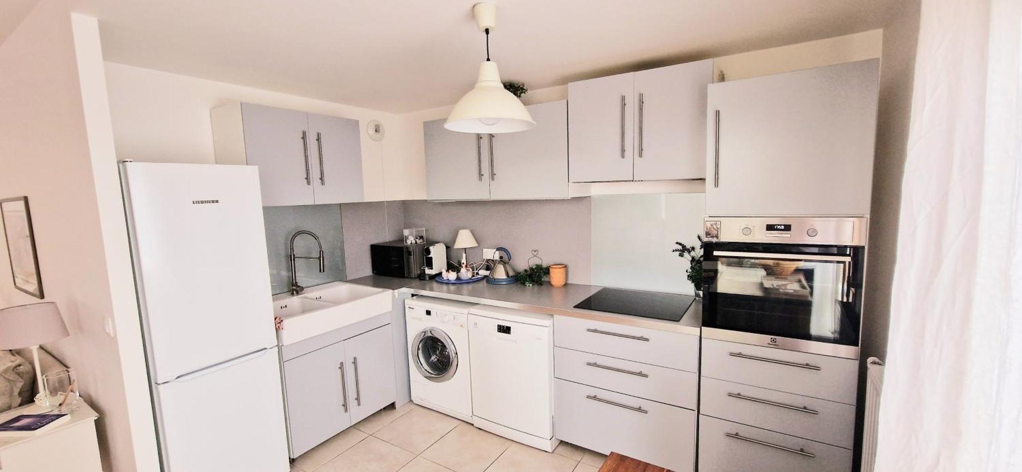 Appartement Moderne 3 Pieces Avec Parking Prive Massy  Exterior photo